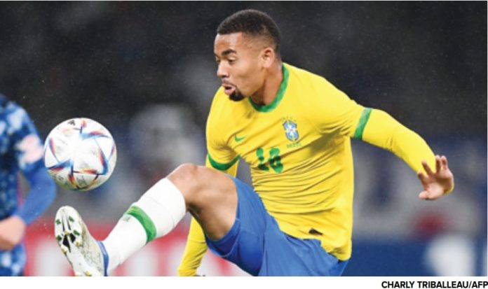 ISTIMEWA: Penyerang Brasil dan Arsenal Gabriel Jesus mengontrol bola dalam uji coba Brazil lawan Jepang bulan lalu